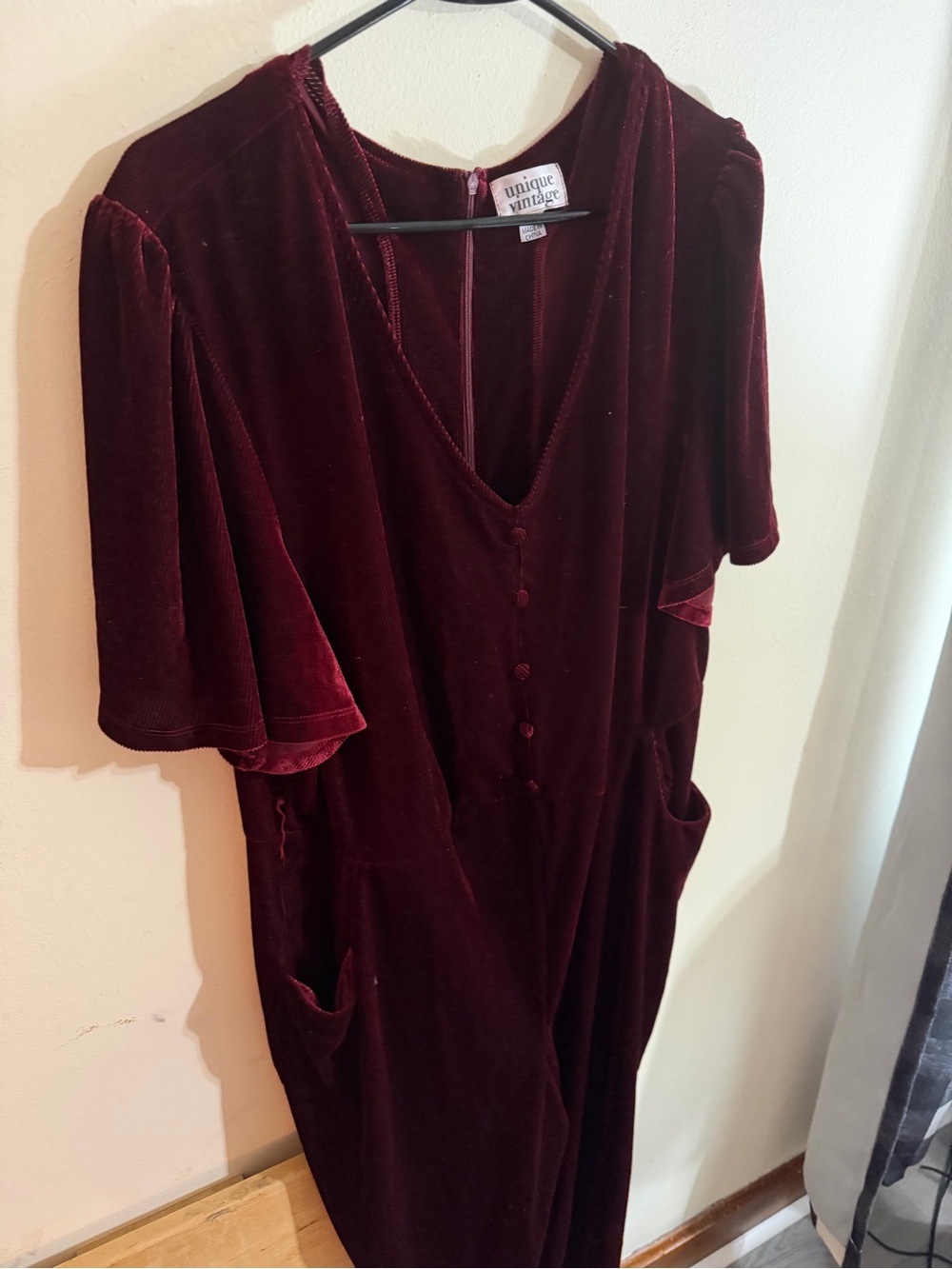 Unique Size Size 3x (20)  Vintage Deep Burgundy Velvet Jumpsuit